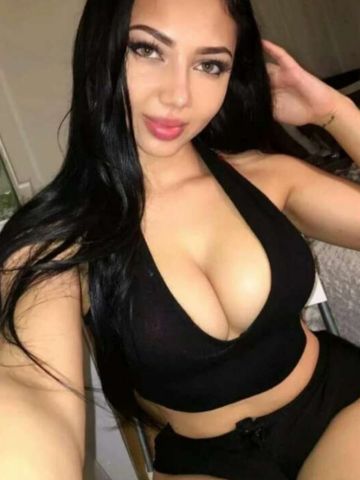 Полина